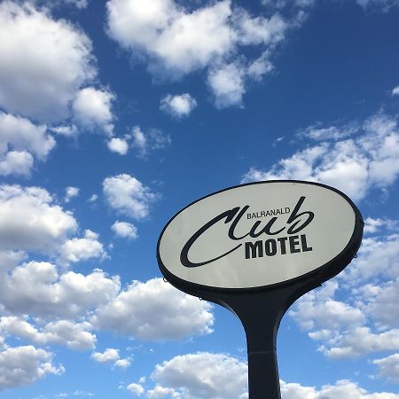 Balranald Club Motel Esterno foto