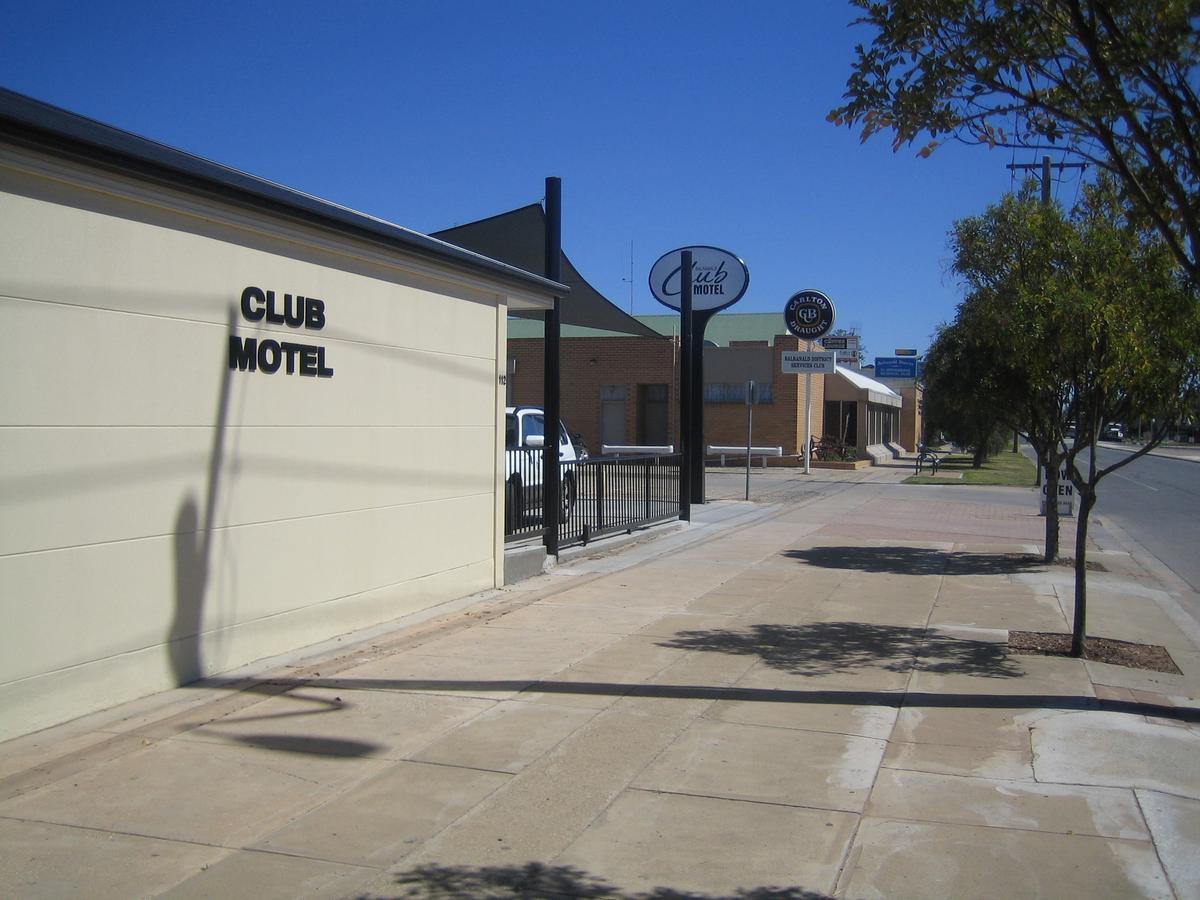 Balranald Club Motel Esterno foto