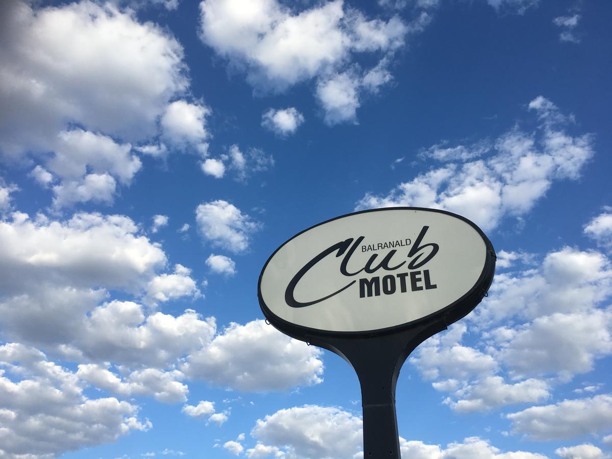 Balranald Club Motel Esterno foto